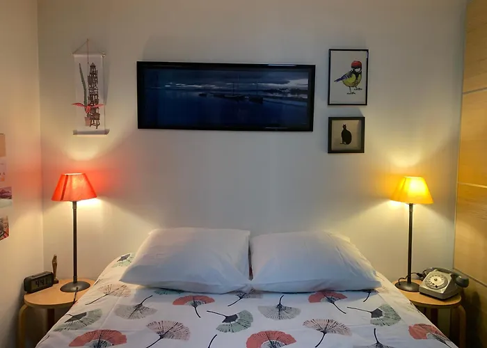 Superbe T3- Two Bedrooms Appartment With Garden And Petanque! Perfect Spot!